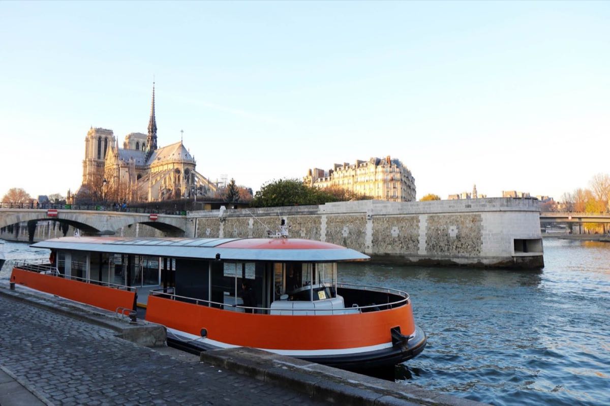 L'Insolite, Paris